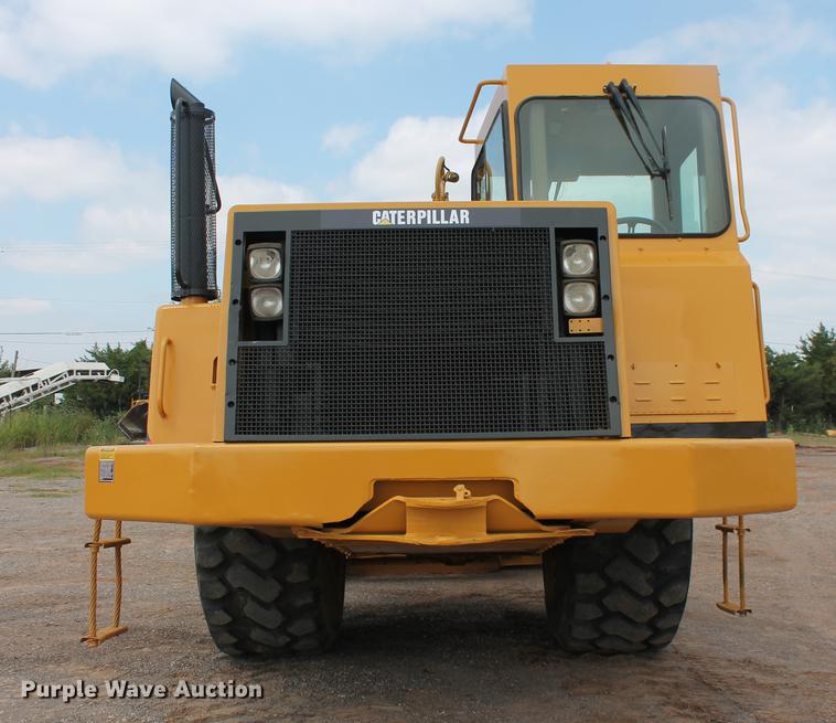 image for item DD5298 2005 Caterpillar 615C elevating scraper