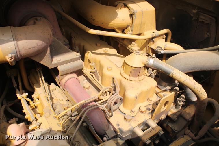 image for item DD5298 2005 Caterpillar 615C elevating scraper