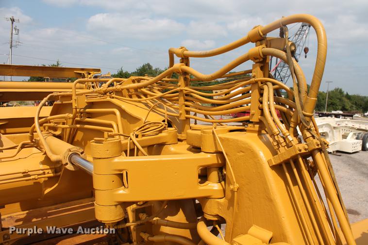 image for item DD5298 2005 Caterpillar 615C elevating scraper