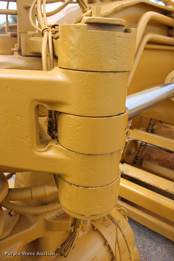 image for item DD5298 2005 Caterpillar 615C elevating scraper