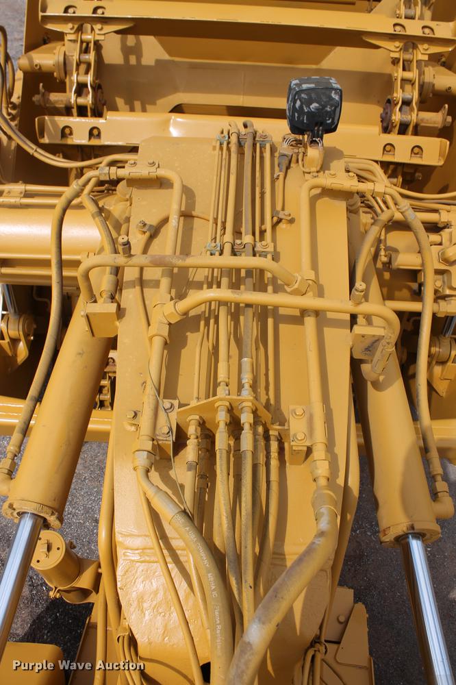 image for item DD5298 2005 Caterpillar 615C elevating scraper