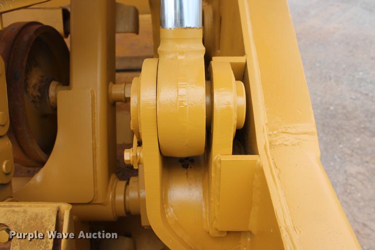 image for item DD5298 2005 Caterpillar 615C elevating scraper