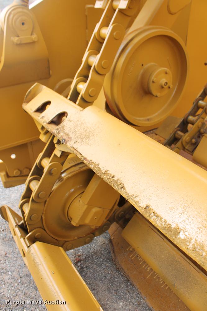 image for item DD5298 2005 Caterpillar 615C elevating scraper