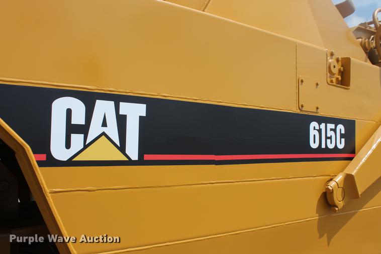 image for item DD5298 2005 Caterpillar 615C elevating scraper