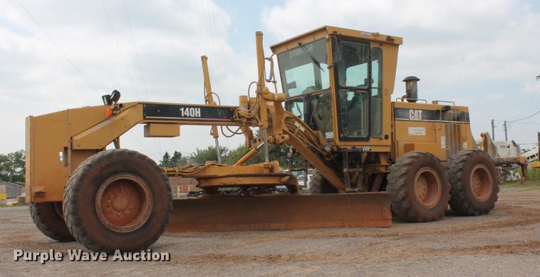 image for item DD5299 2002 Caterpillar 140H VHP motor grader