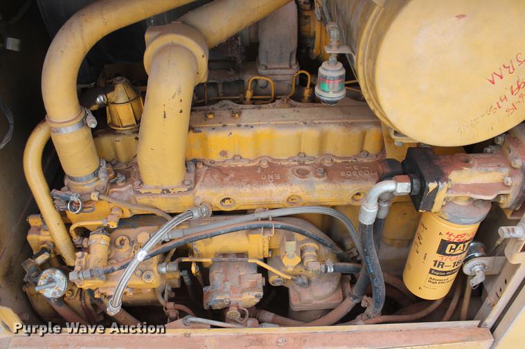 image for item DD5299 2002 Caterpillar 140H VHP motor grader