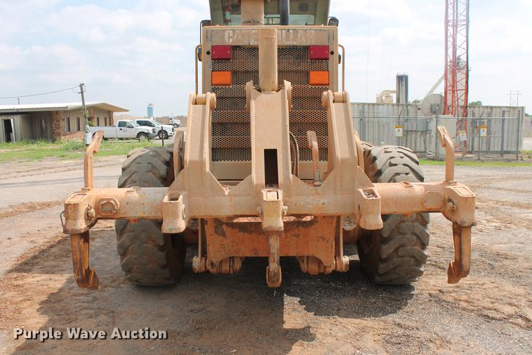 image for item DD5299 2002 Caterpillar 140H VHP motor grader