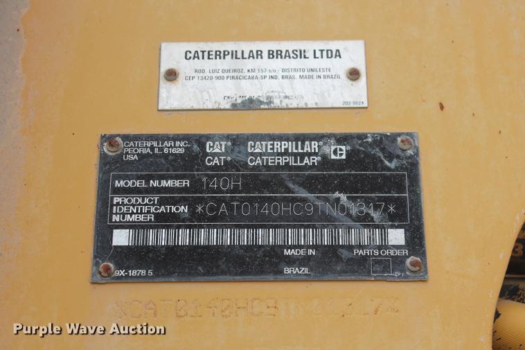 image for item DD5299 2002 Caterpillar 140H VHP motor grader