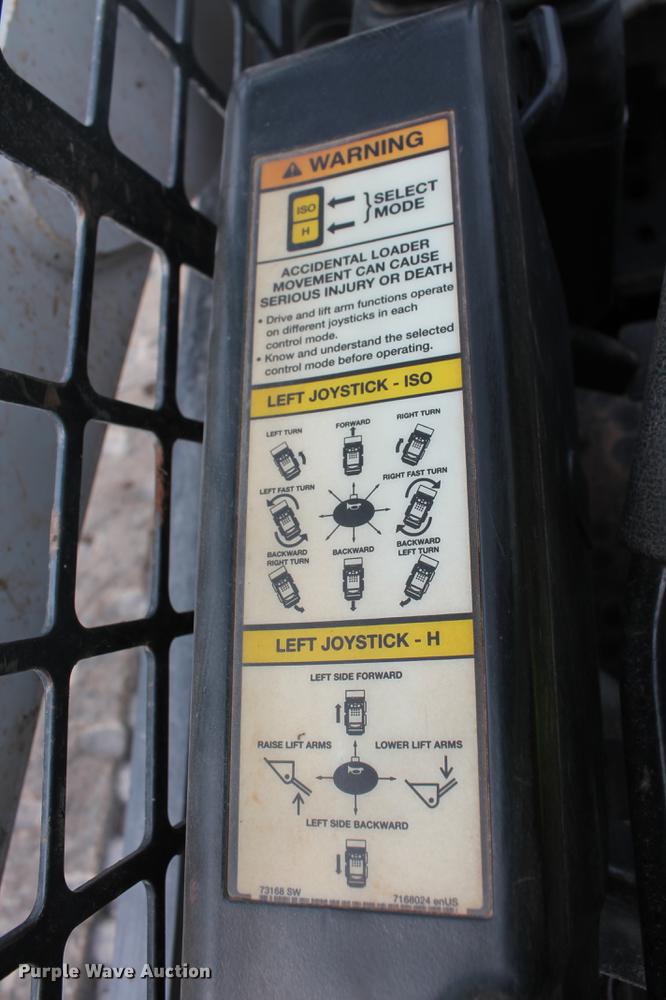 image for item DD5311 2014 Bobcat T870 skid steer