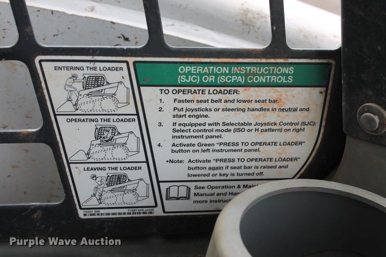 image for item DD5311 2014 Bobcat T870 skid steer