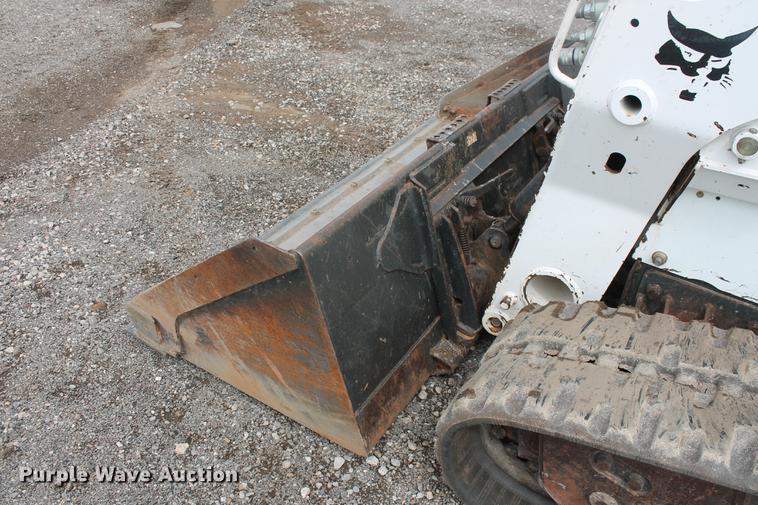 image for item DD5311 2014 Bobcat T870 skid steer