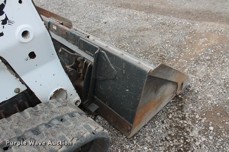 image for item DD5311 2014 Bobcat T870 skid steer