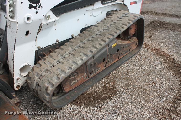 image for item DD5311 2014 Bobcat T870 skid steer