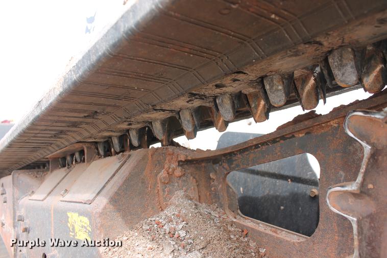 image for item DD5311 2014 Bobcat T870 skid steer
