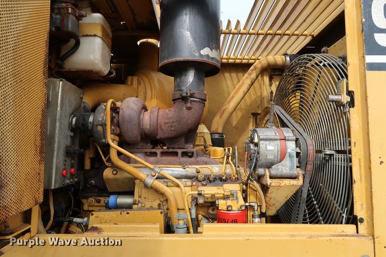 image for item DD5316 1993 Caterpillar 936F wheel loader