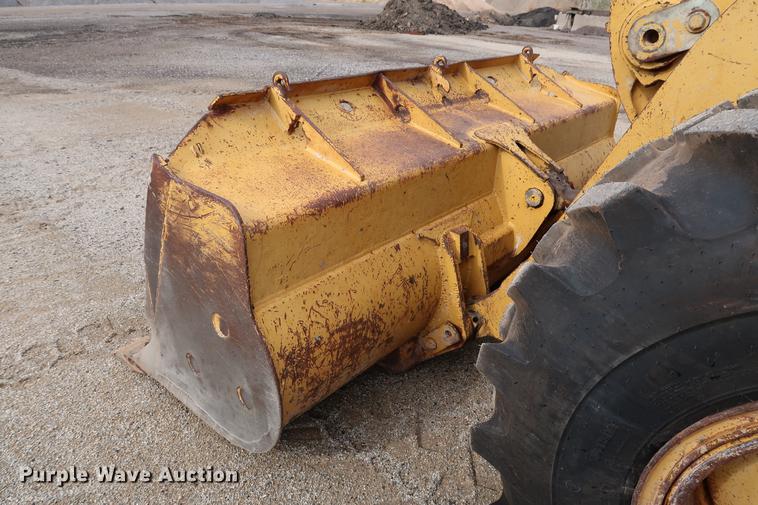 image for item DD5316 1993 Caterpillar 936F wheel loader