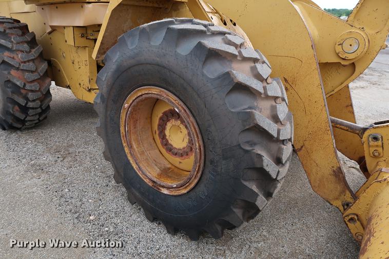 image for item DD5316 1993 Caterpillar 936F wheel loader