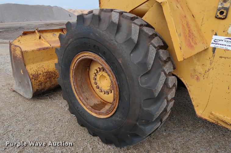 image for item DD5316 1993 Caterpillar 936F wheel loader