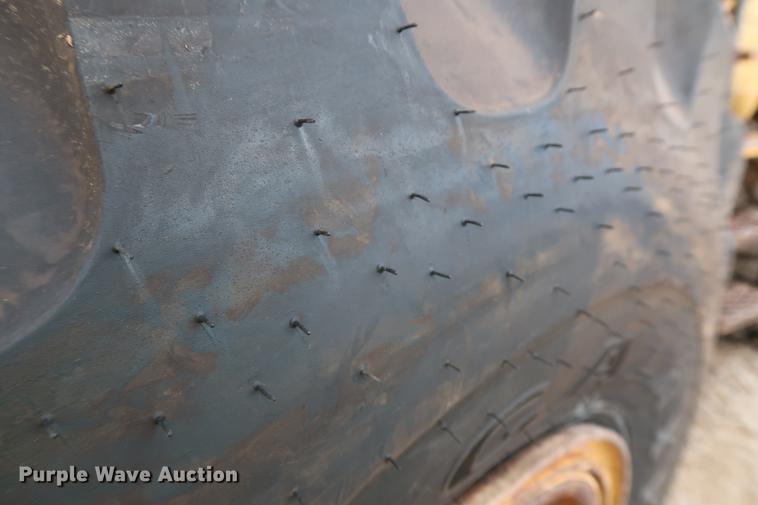 image for item DD5316 1993 Caterpillar 936F wheel loader