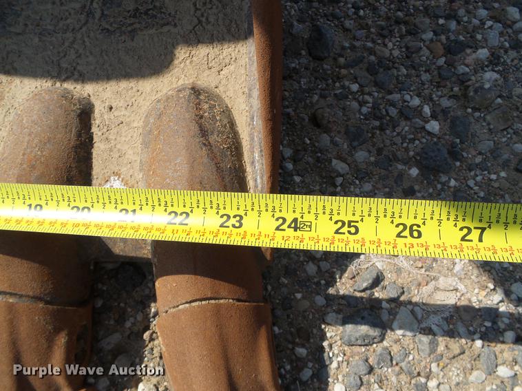 image for item DD5841 2006 Komatsu WB146 backhoe