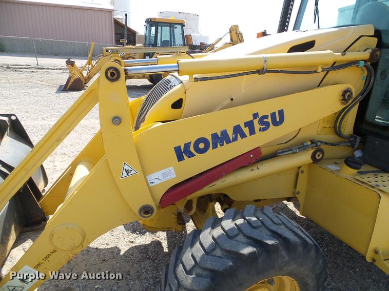 image for item DD5841 2006 Komatsu WB146 backhoe