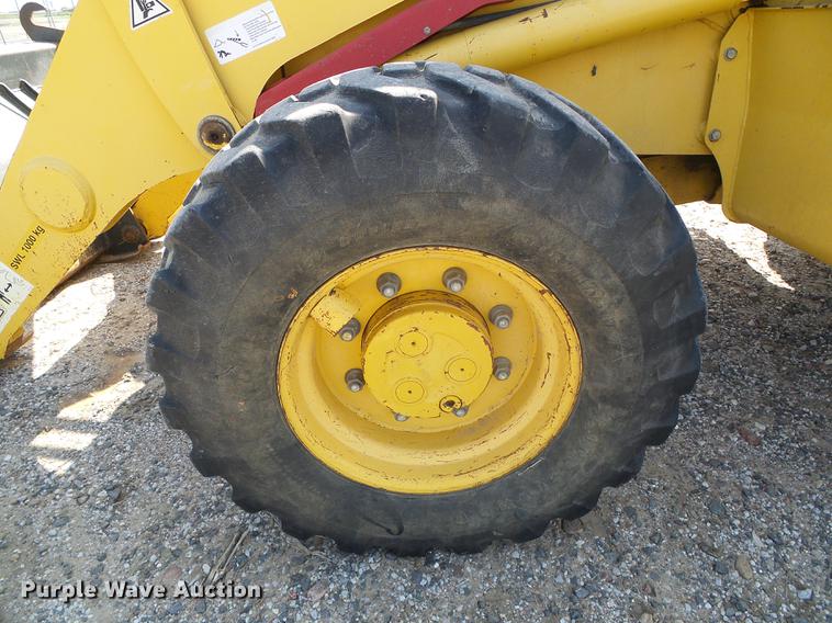 image for item DD5841 2006 Komatsu WB146 backhoe