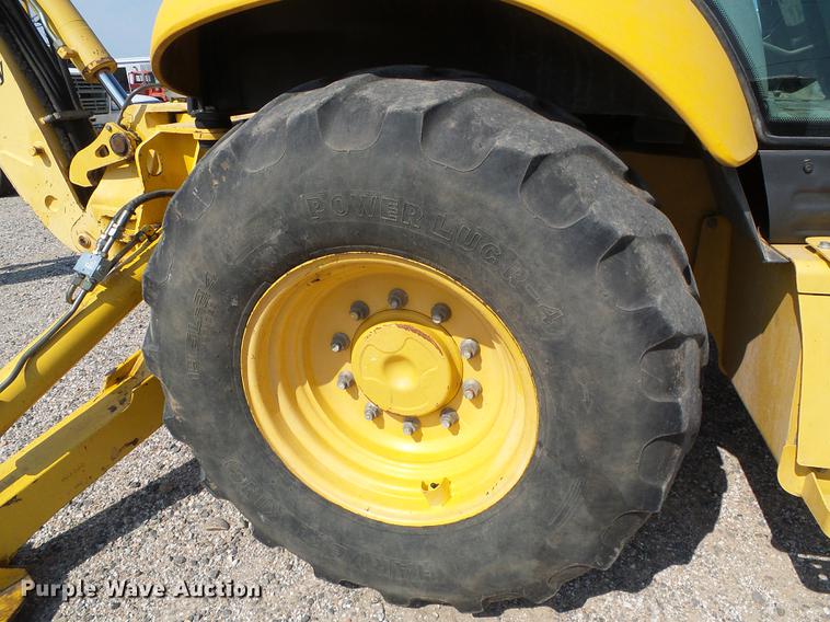 image for item DD5841 2006 Komatsu WB146 backhoe