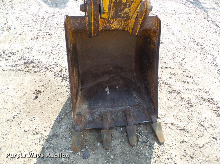 image for item DD5842 1988 John Deere 210C backhoe