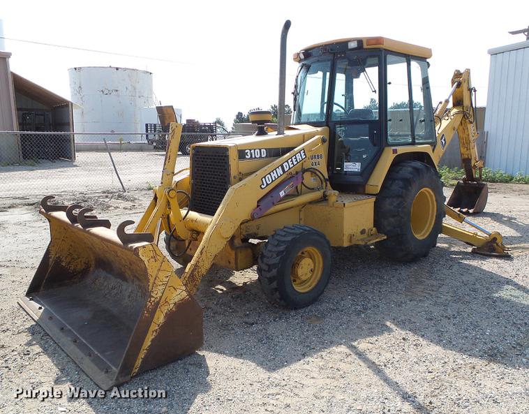 image for item DD5843 1996 John Deere 310D backhoe