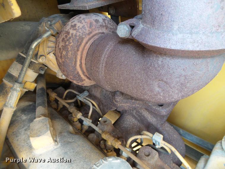 image for item DD5843 1996 John Deere 310D backhoe