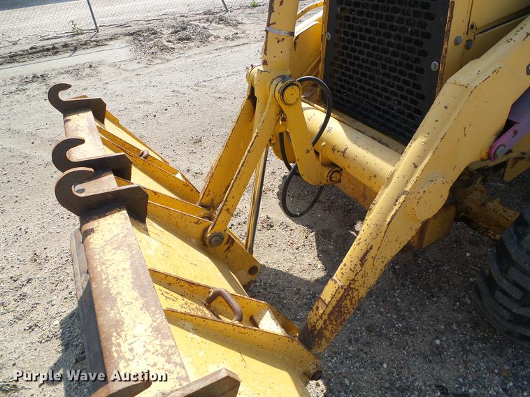 image for item DD5843 1996 John Deere 310D backhoe