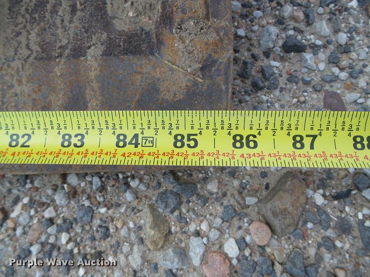 image for item DD5843 1996 John Deere 310D backhoe