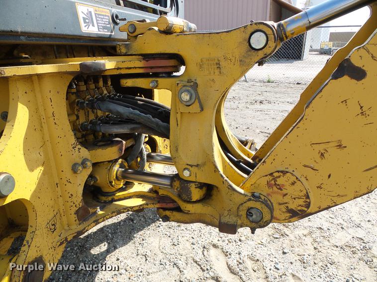image for item DD5843 1996 John Deere 310D backhoe
