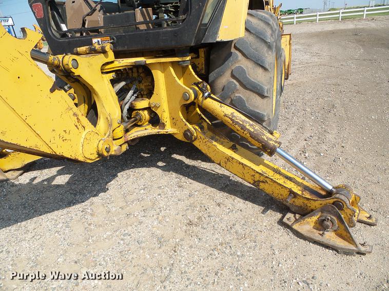 image for item DD5843 1996 John Deere 310D backhoe