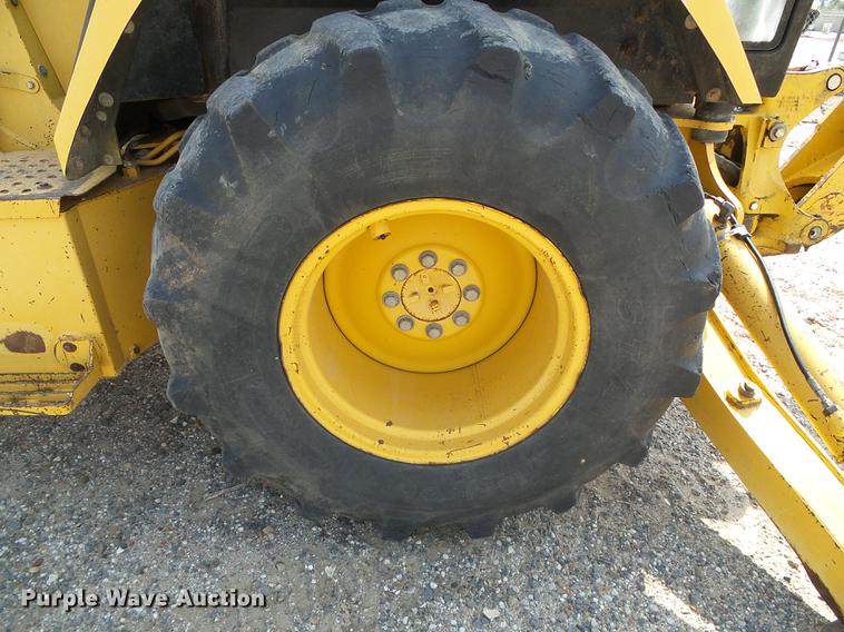 image for item DD5843 1996 John Deere 310D backhoe