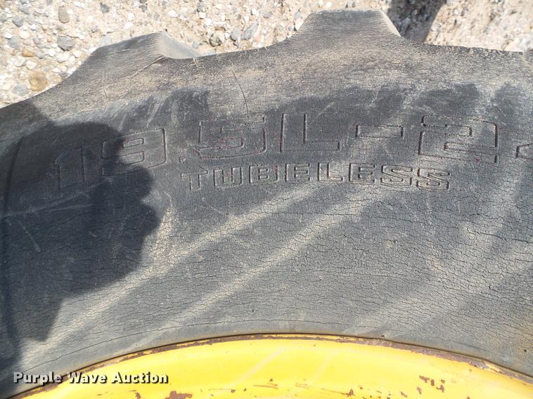 image for item DD5843 1996 John Deere 310D backhoe