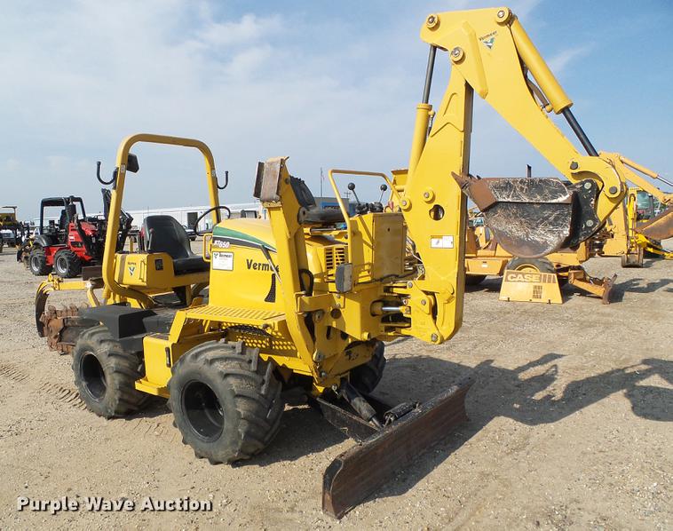 image for item DD5845 2007 Vermeer RT650 trencher