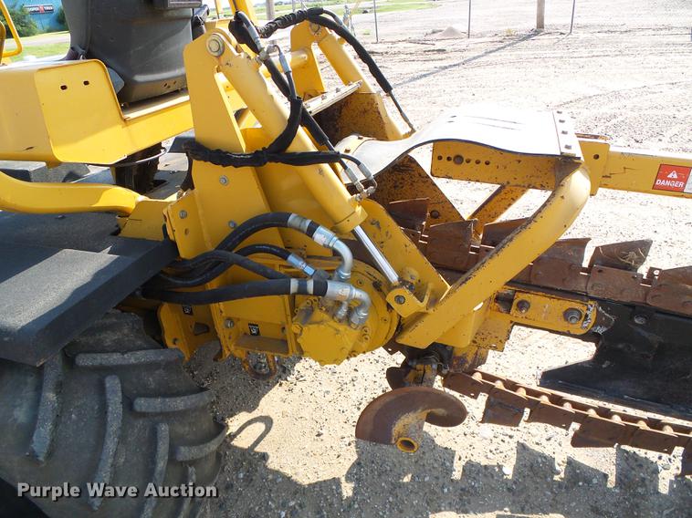 image for item DD5845 2007 Vermeer RT650 trencher