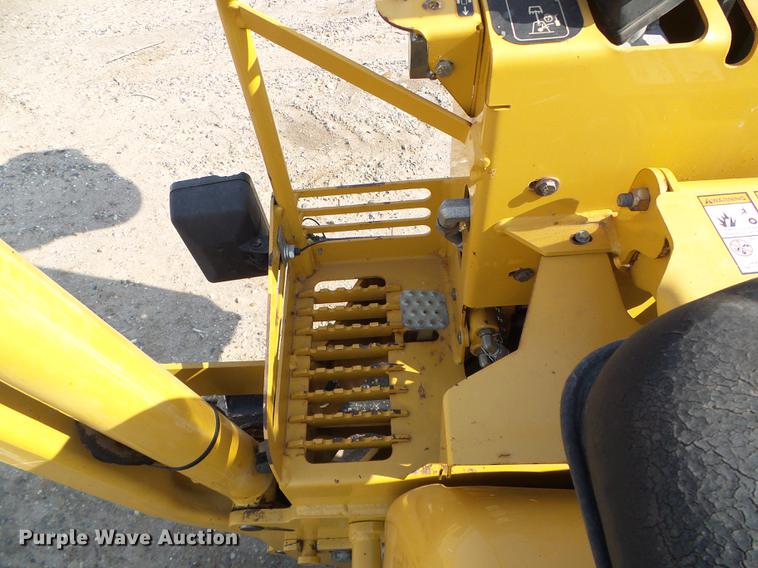 image for item DD5845 2007 Vermeer RT650 trencher