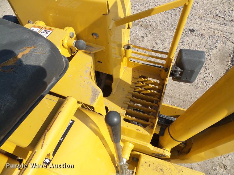 image for item DD5845 2007 Vermeer RT650 trencher