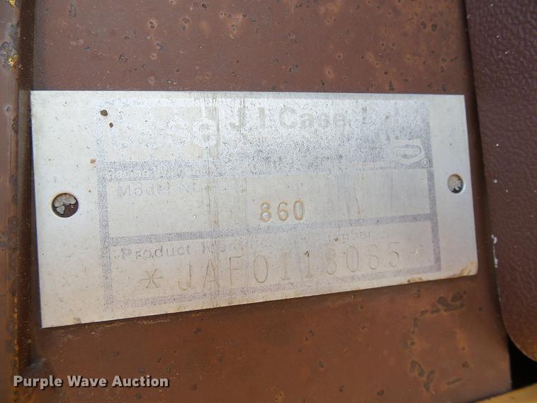 image for item DD5846 1994 Case 860 vibratory cable plow