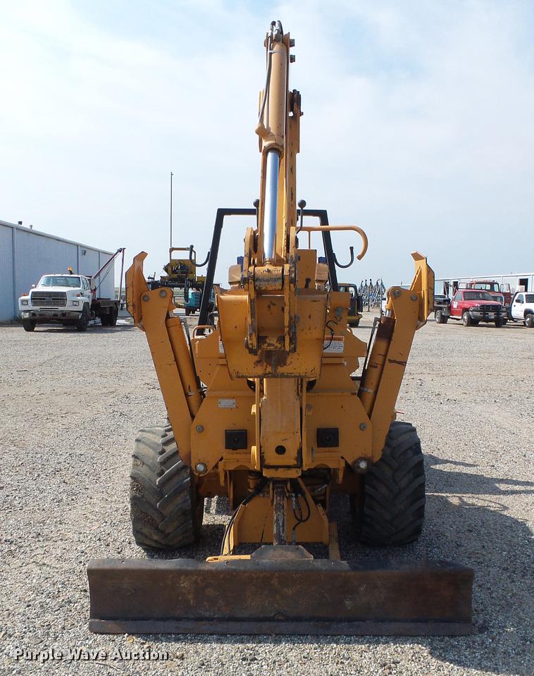 image for item DD5847 2002 Astec RT660 trencher