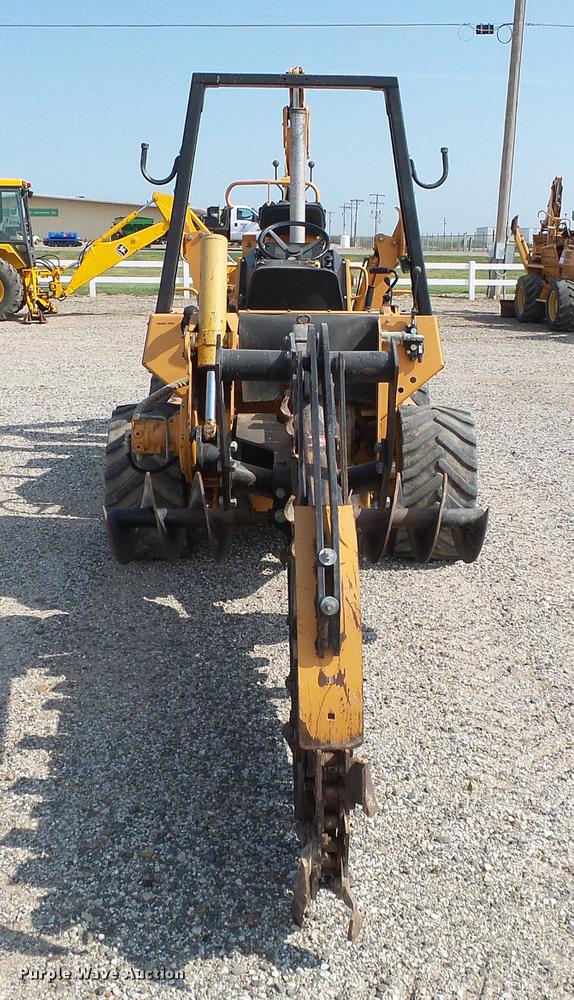 image for item DD5847 2002 Astec RT660 trencher