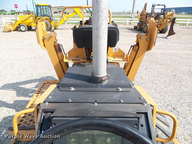 image for item DD5847 2002 Astec RT660 trencher