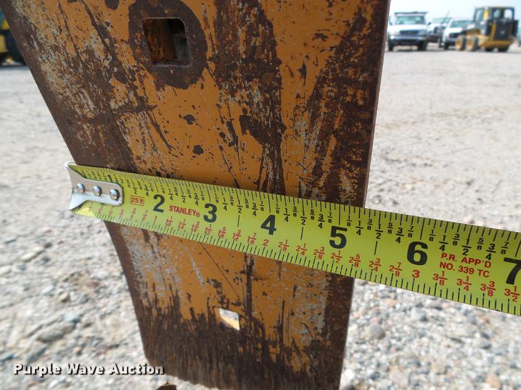 image for item DD5847 2002 Astec RT660 trencher