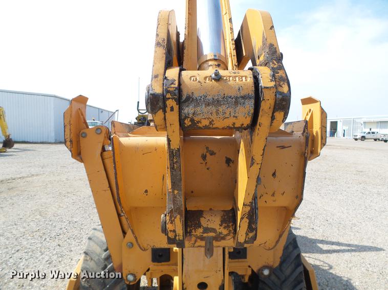 image for item DD5847 2002 Astec RT660 trencher