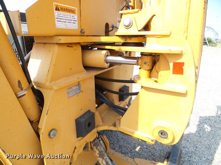 image for item DD5847 2002 Astec RT660 trencher