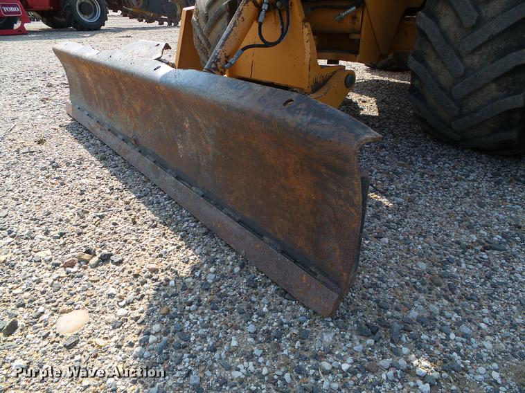 image for item DD5847 2002 Astec RT660 trencher