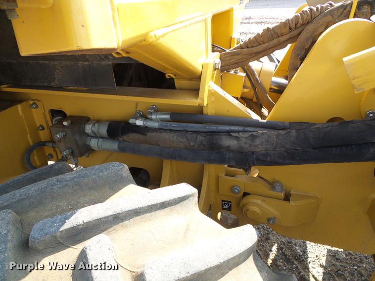 image for item DD5848 2008 Vermeer RTX1250 trencher