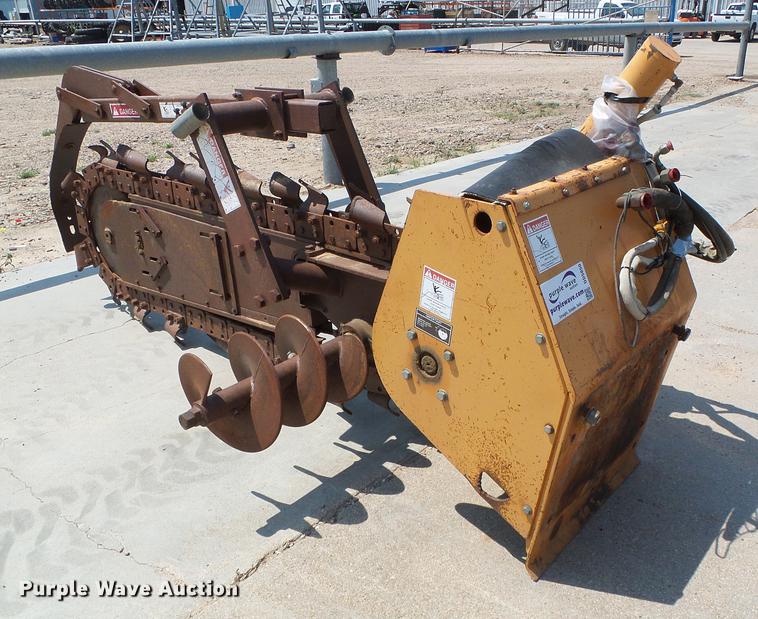 image for item DD5850 Case H939301 trencher